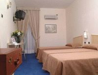 Sud Hotel 3*